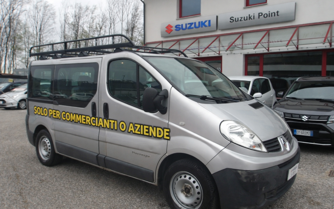RENAULT TRAFFIC 9 POSTI